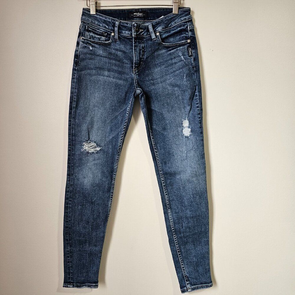 LIKE NEW SILVER JEANS SUKI SUPER SKINNY JEANS SIZE 28W / 29L